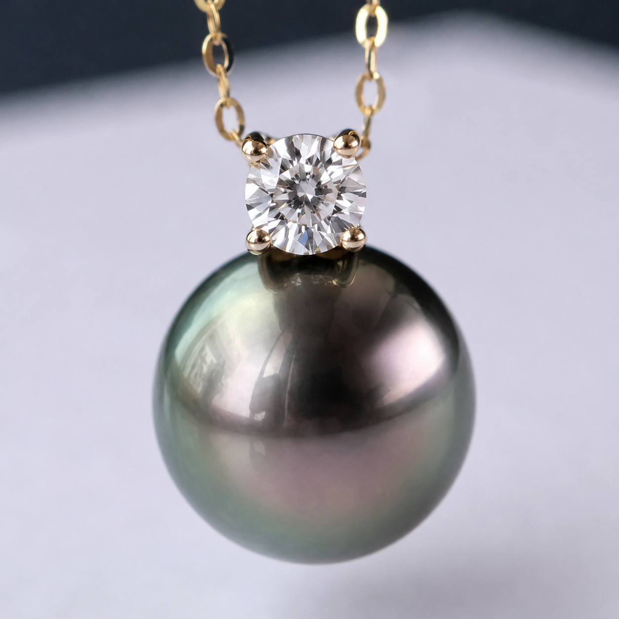 Collier Pendentif Perle de Tahiti Noire – Or 18K