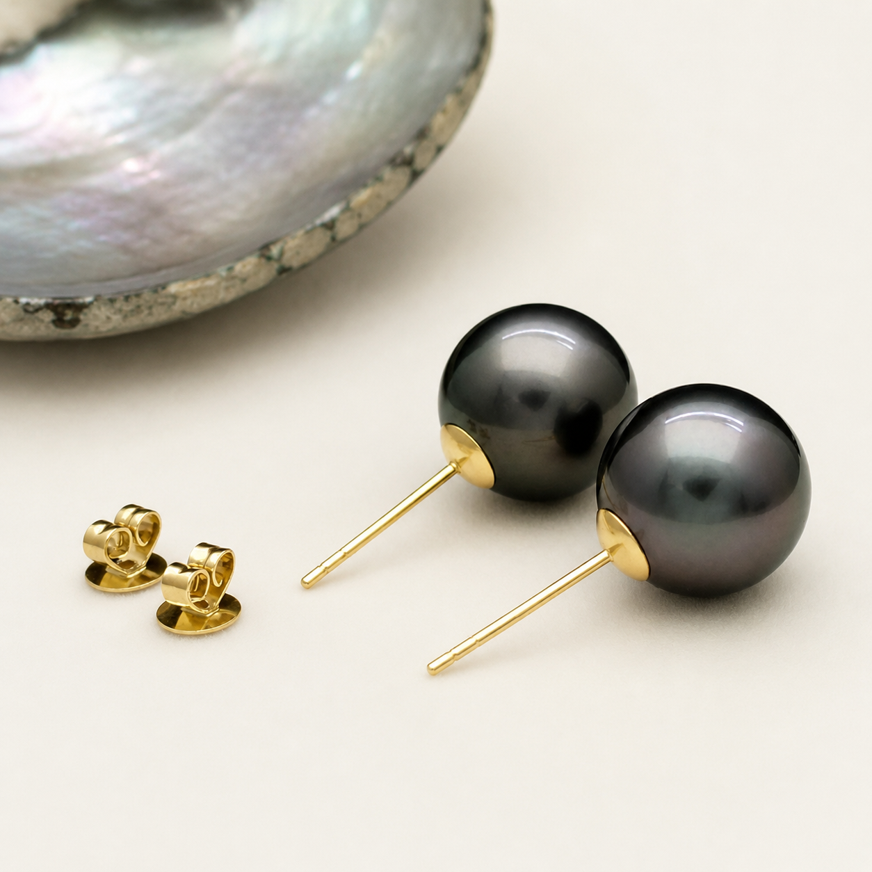 Puces d'Oreilles Perle de Tahiti Noire Ronde 9-10 mm – Argent 925