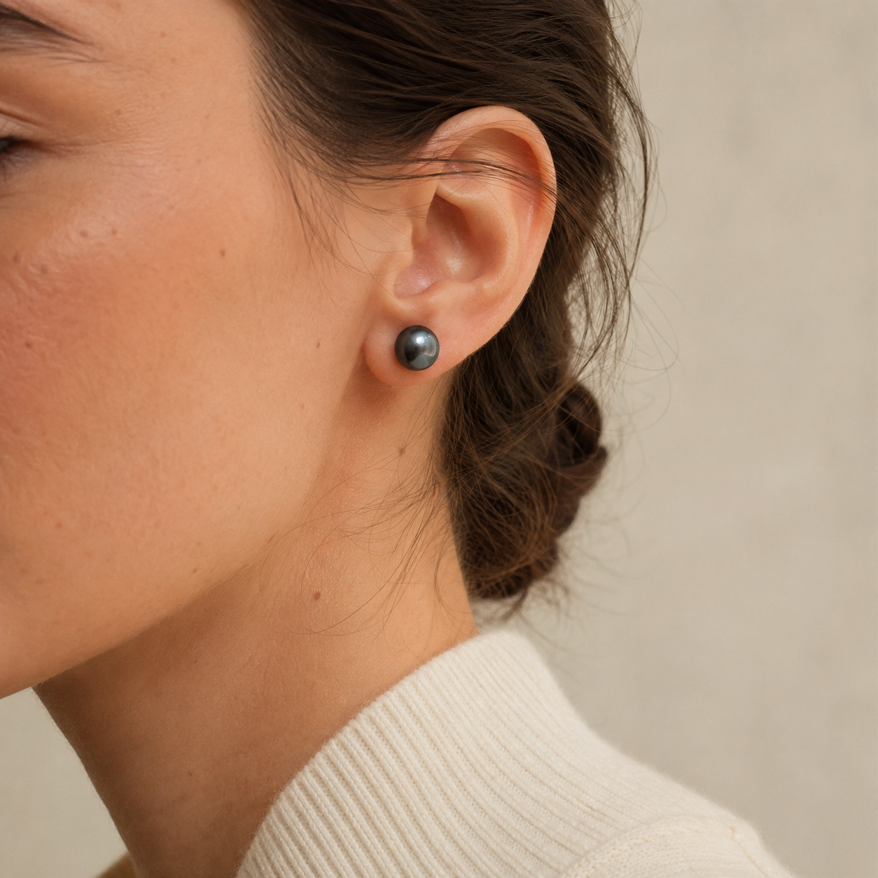 Puces d'Oreilles Perle de Tahiti Noire Ronde 9-10 mm – Argent 925