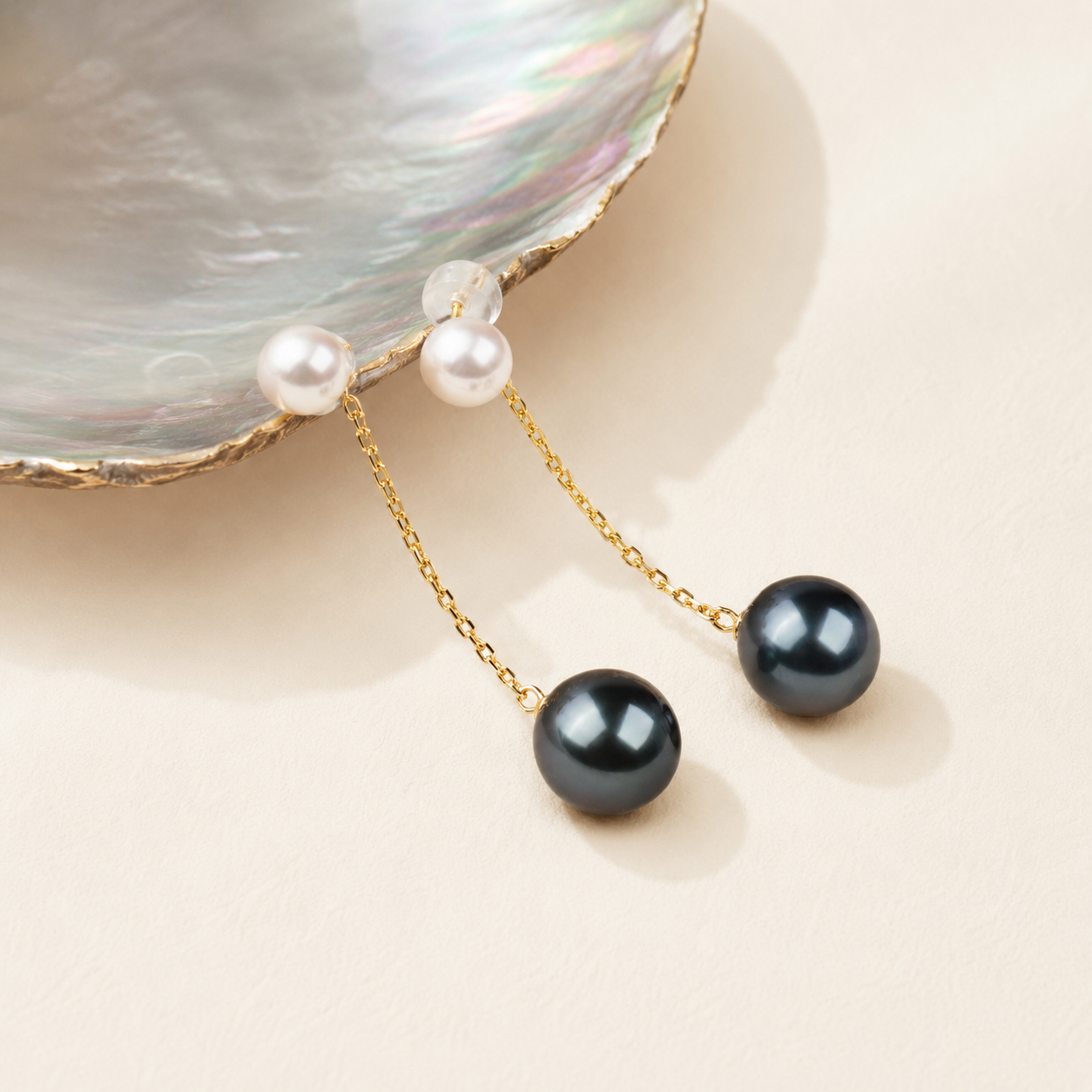 Boucles d'Oreilles Perle de Tahiti Noire & Perle Akoya