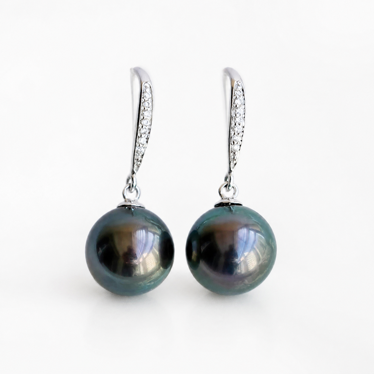 Boucles d'Oreilles Perle de Tahiti 16 mm Pendantes