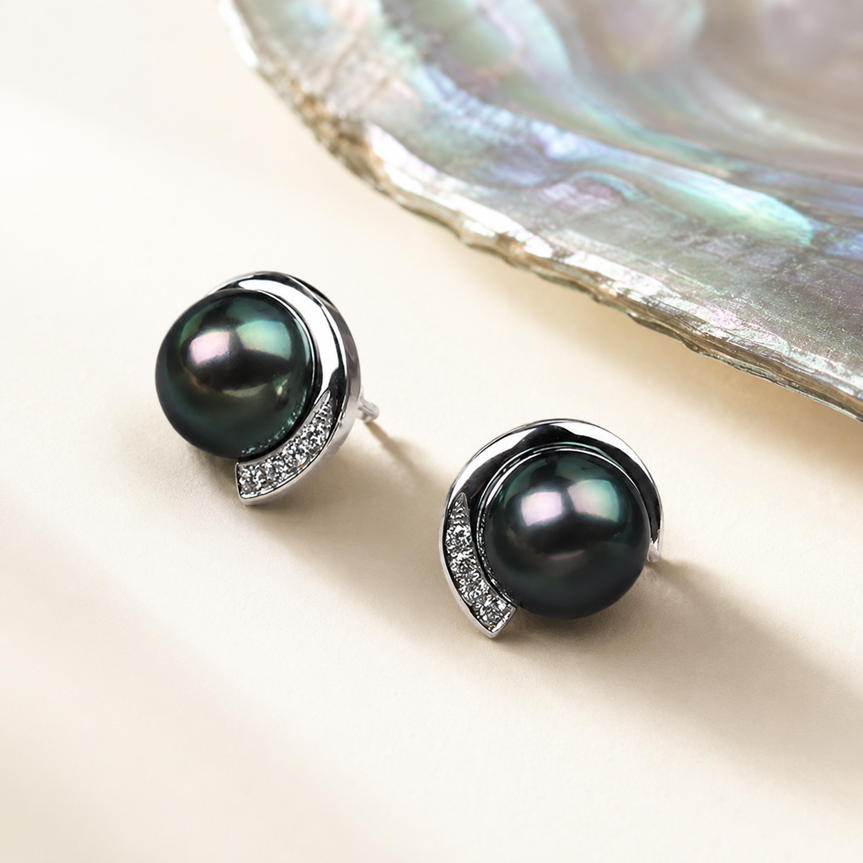 Puces d'Oreilles Perle de Tahiti Noire – Argent 925 (Eau de Mer)