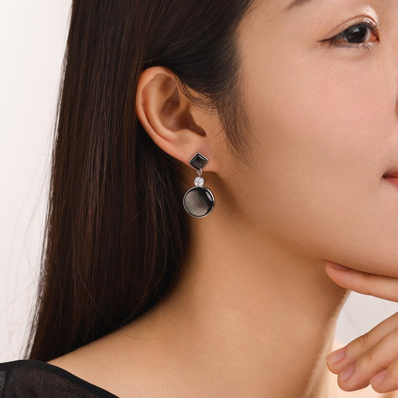 Boucles d'oreilles Perle de Nacre – Asymétrique Rond et Carré – Nacréa Tahiti