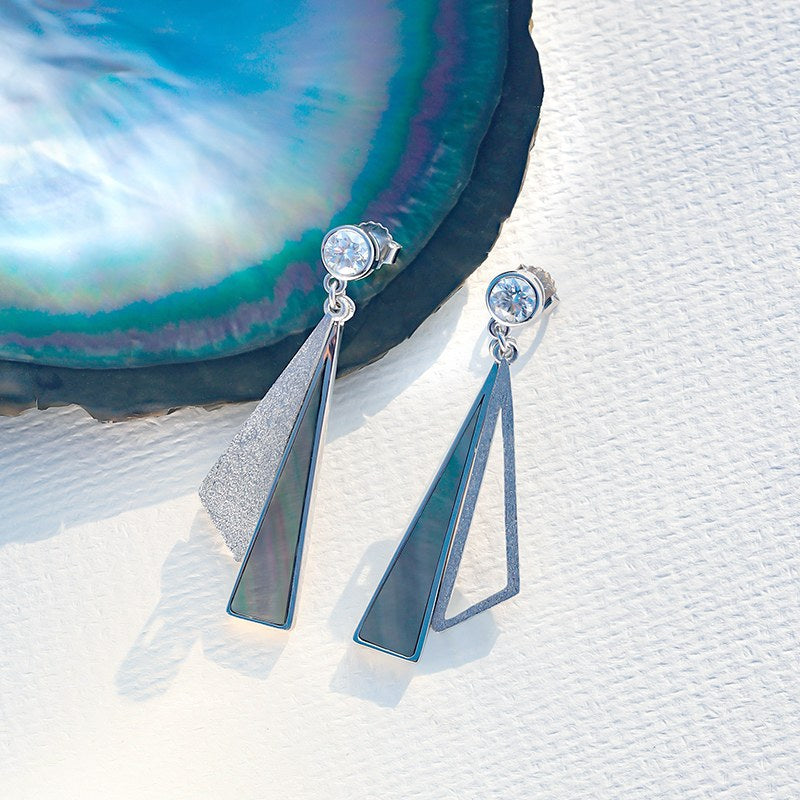 Boucles d'oreilles Perle de Nacre – Triangle Allongé Argent – Nacréa Tahiti
