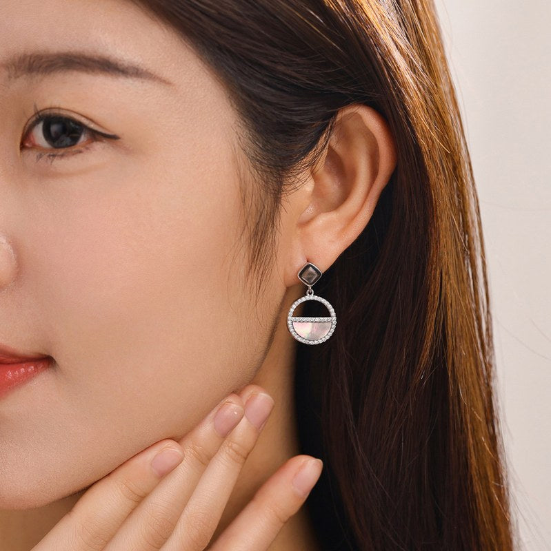 Boucles d'oreilles Perle de Nacre – Cercle Pavé Argent – Nacréa Tahiti