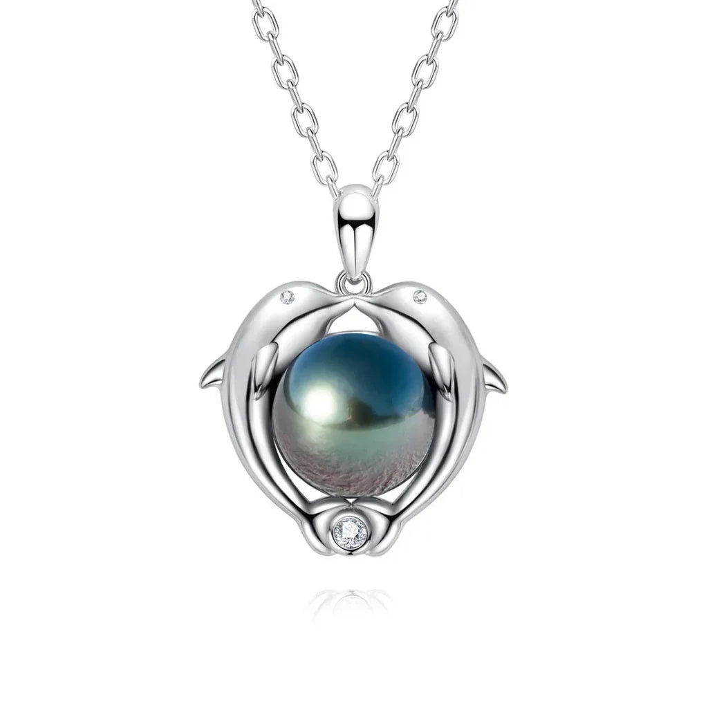 Pendentif Argent Perle de Tahiti – Dauphins Lui Apporte Une I – Nacréa Tahiti