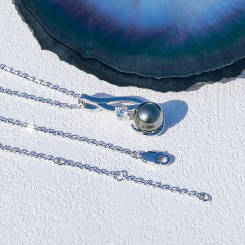 Pendentif Perle de Tahiti Or Blanc – 9–10 mm Or Blanc 18K – Nacréa Tahiti